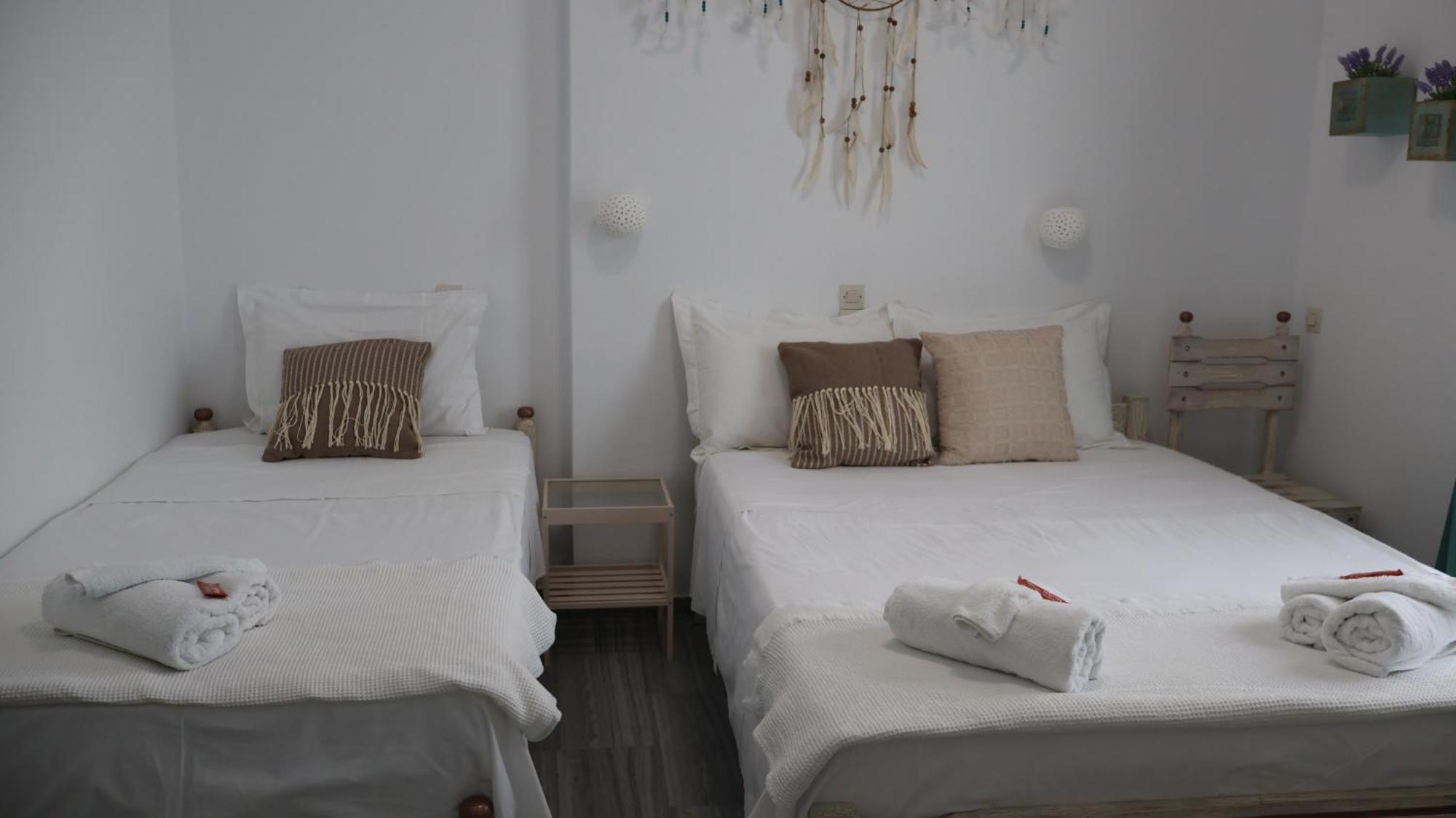 Pension Sofia Парікія Екстер'єр фото